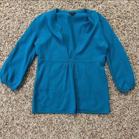 prive cashmere Sweaters - Prive Cashmere Size Smal Sweater 100% Cashmere - Blue